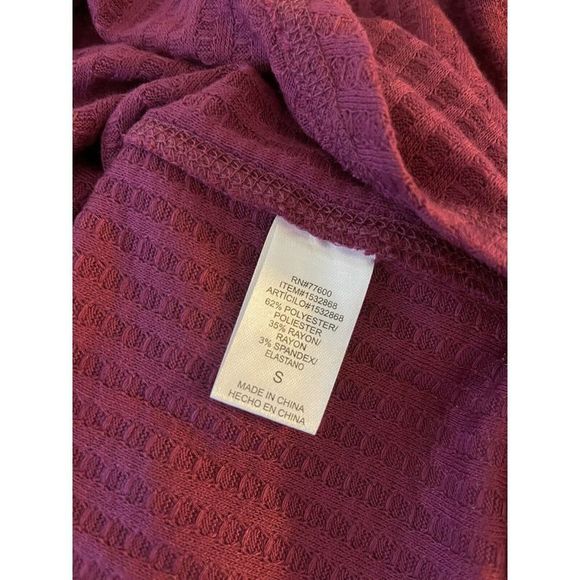 CHASER Women's Small Burgundy Berry Hooded Long Sleeve Thermal Knit Top - Picture 5 of 6